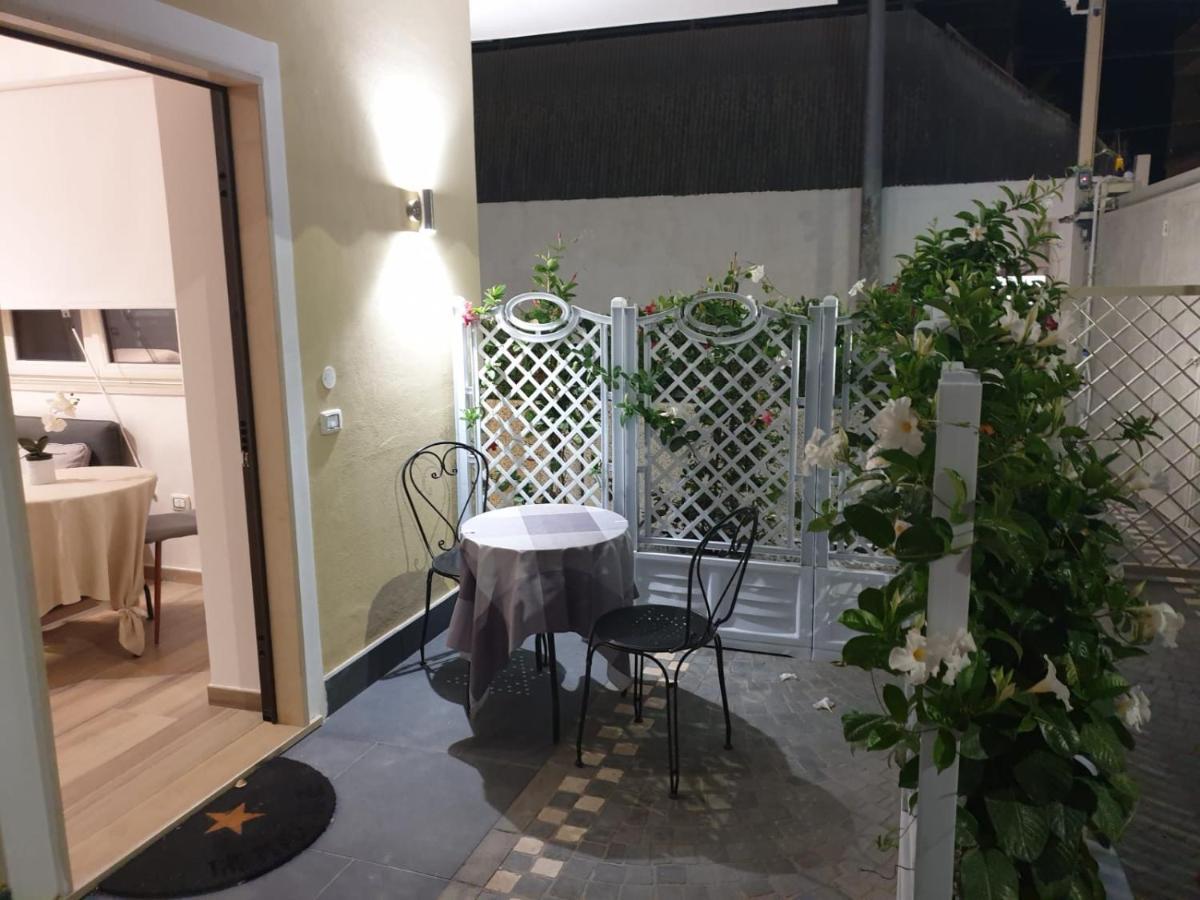الشقق الفندقية أنغريفي  Residenza Carlucci المظهر الخارجي الصورة